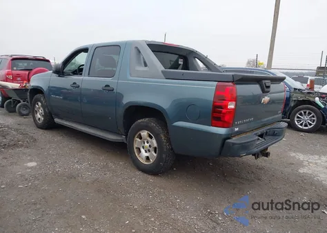 2010 Chevrolet Avalanche 1500 Ls z USA, uszkodzony, nr VIN 3GNVKEE04AG245040